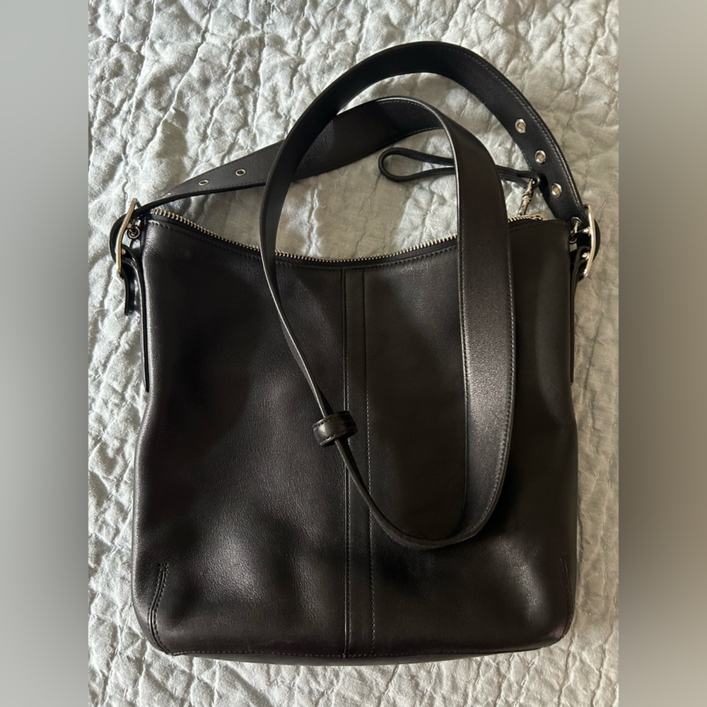 Coach Legacy Slim Duffle Vintage Crossbody Bag EUC